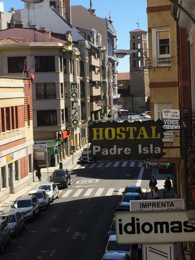Hostal Padre Isla 1 Leon Bagian luar foto